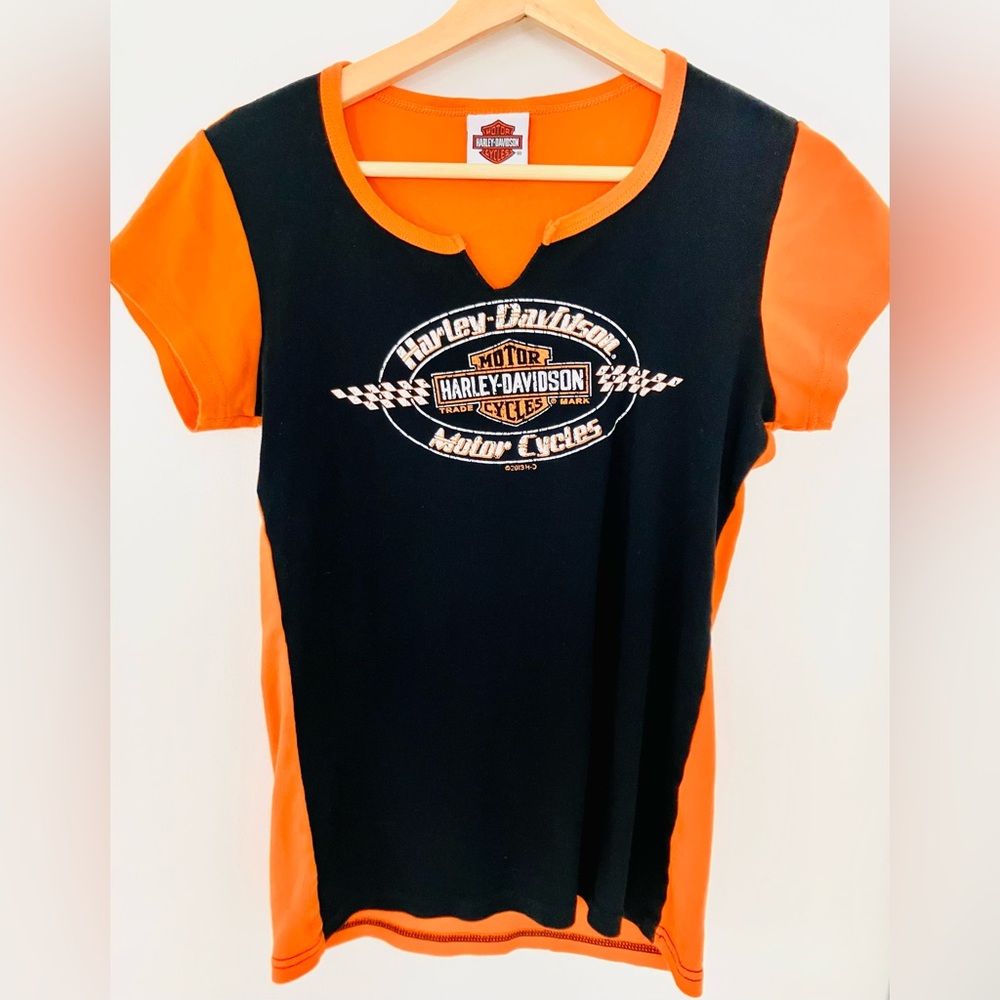 Harley-Davidson women’s Tee in Black and Orange